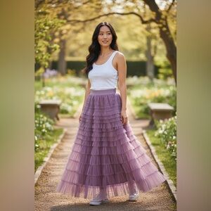 🩰🎀 Gabby Isabella Balletcore Tiered Tulle Midi Skirt – NWT 🎀🩰